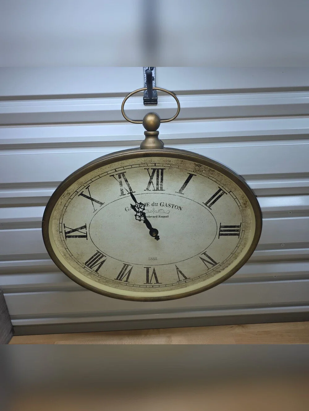 Large Round Wall Clock – Vintage French Style 'Galerie du Gaston' 1885 Brass
